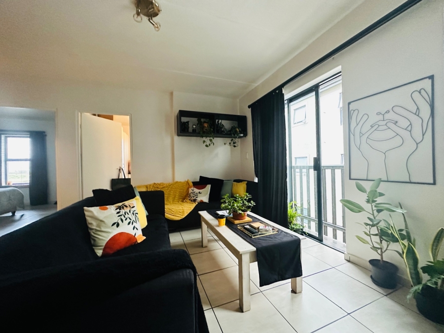 2 Bedroom Property for Sale in Parklands Western Cape